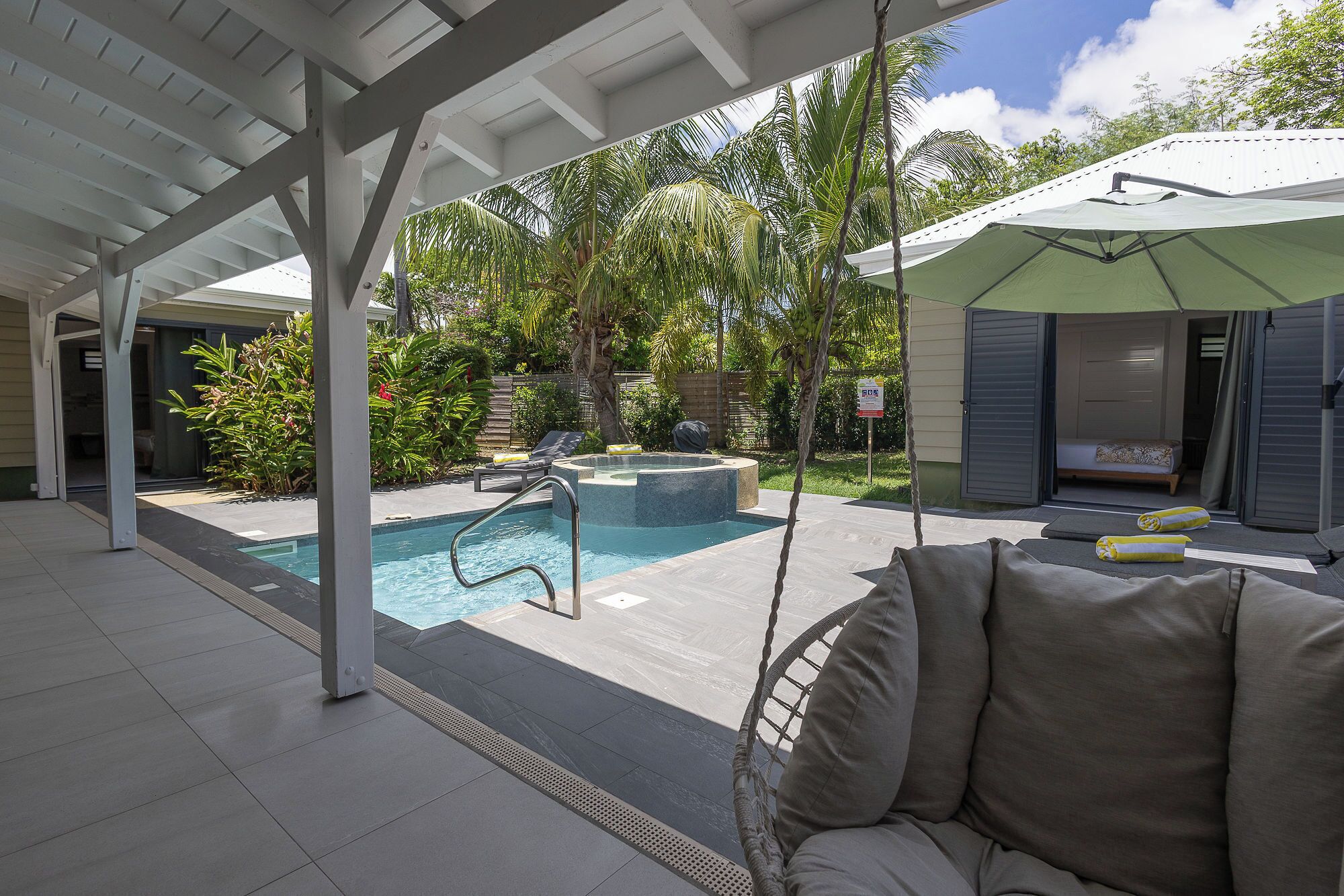 Grand Villa, 3 Bedrooms, Bathtub | Terrace/patio