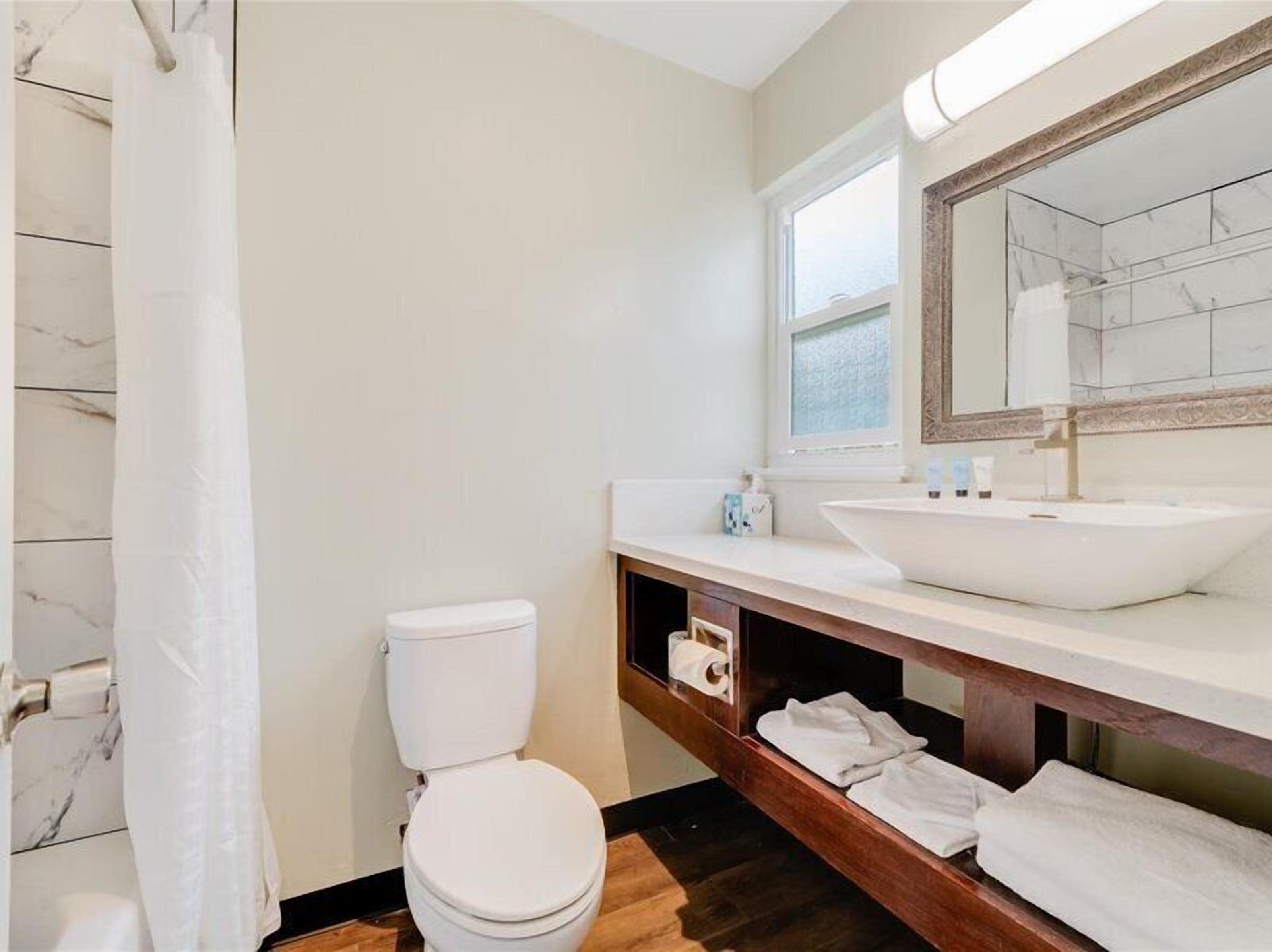 Photo - The Atwood Hotel San Diego - SeaWorld/Zoo