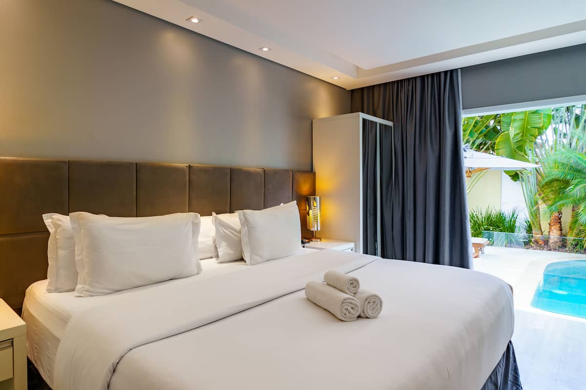 1 habitación, ropa de cama de alta calidad y cortinas blackout