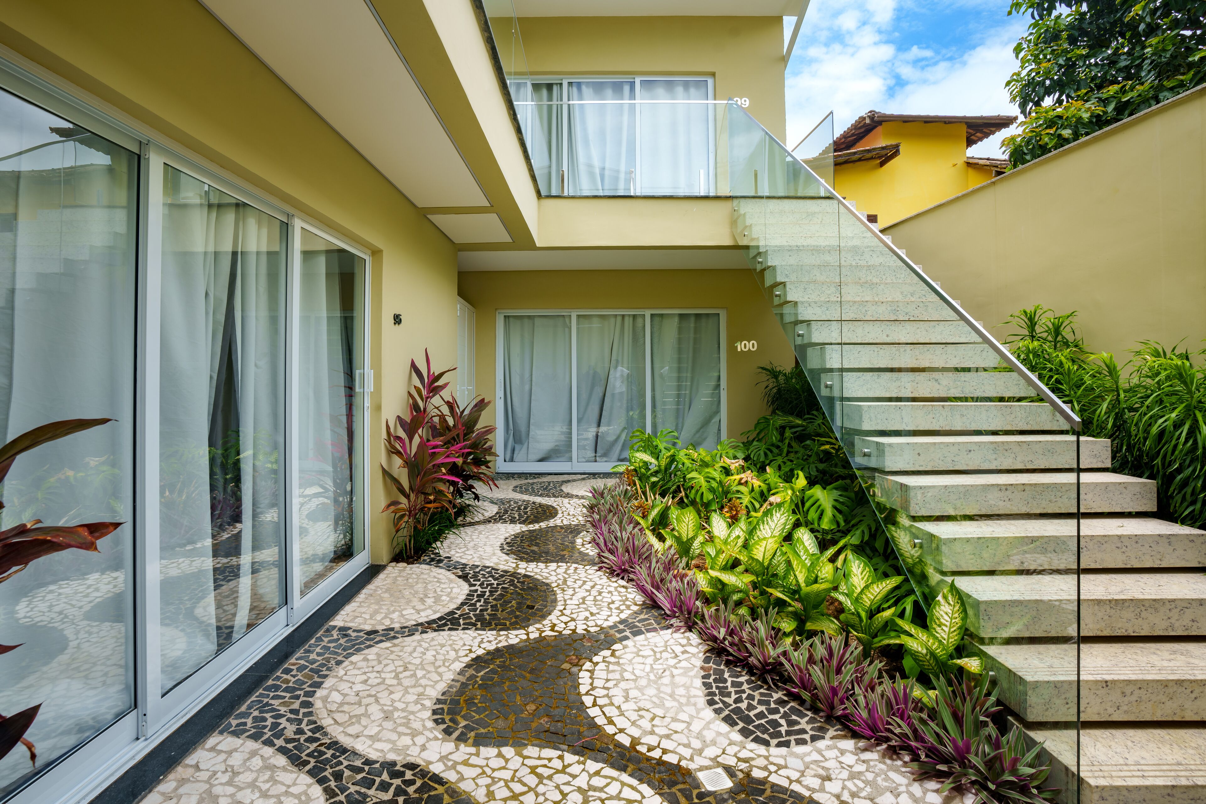 quadruple room, bathtub | 1 bedroom, premium bedding, blackout curtains, free wifi