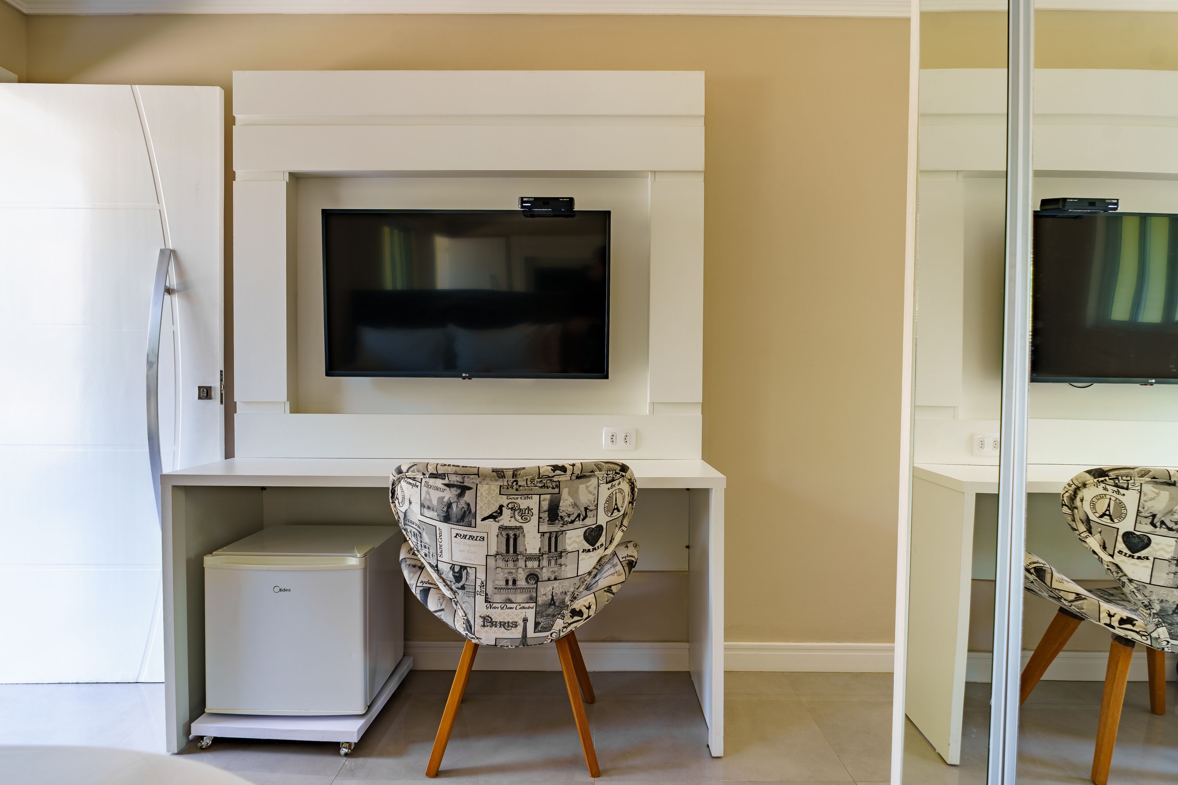 deluxe suite | 1 bedroom, premium bedding, blackout curtains, free wifi