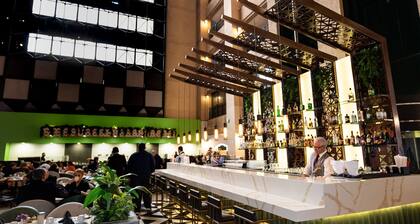 Hotel Pueblo Amigo Plaza & Casino