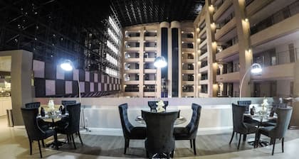 Hotel Pueblo Amigo Plaza & Casino