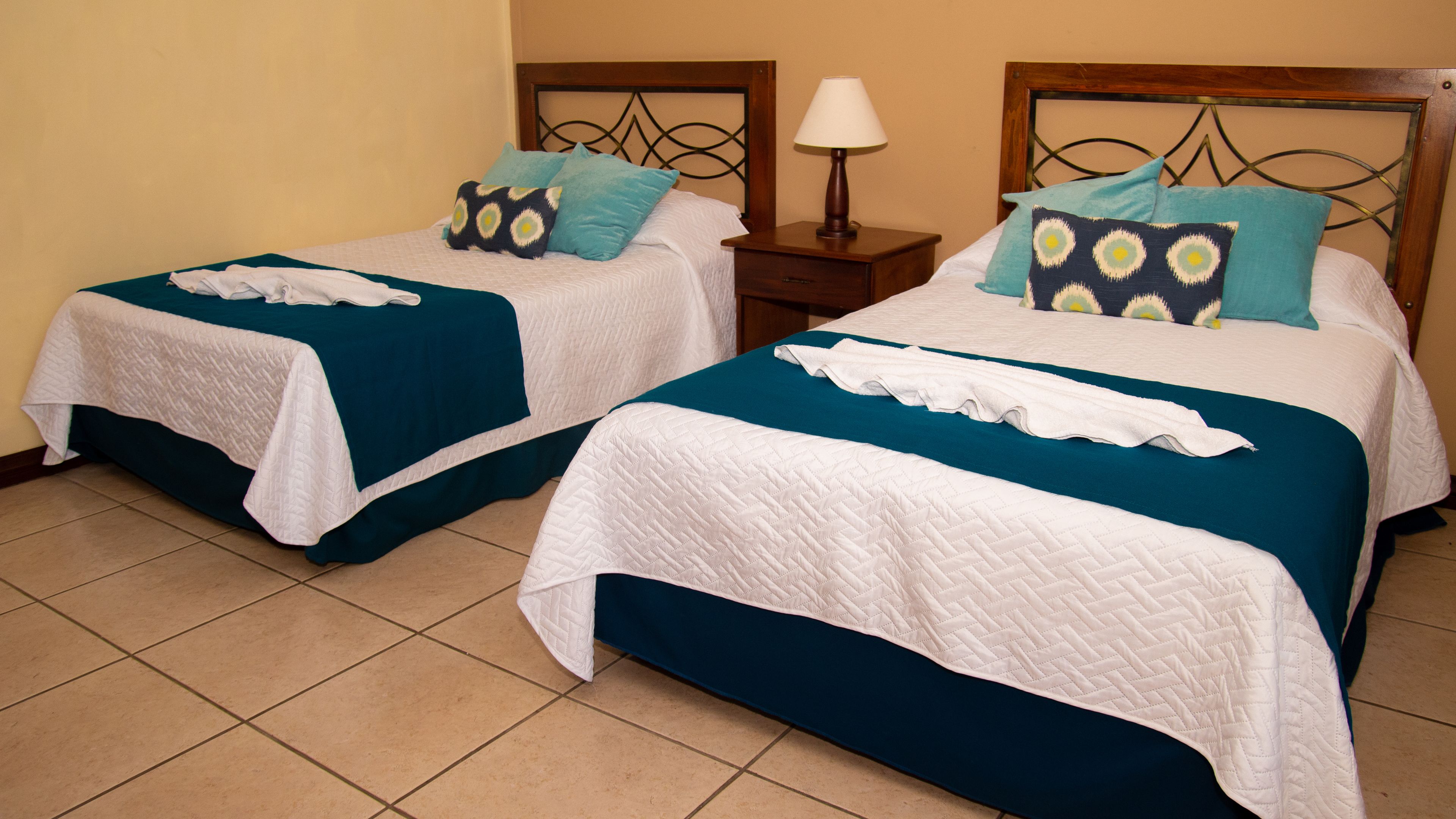 standard room, 6 bedrooms | 2 bedrooms, in-room safe, free wifi, bed sheets