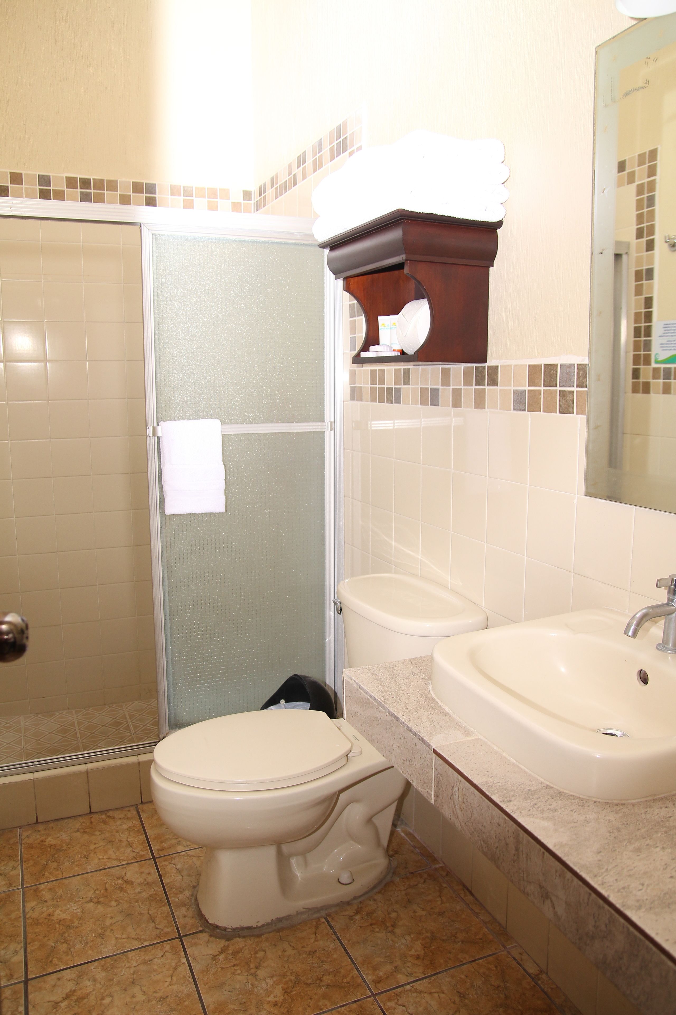 standard room, 1 bedroom | bathroom | shower, free toiletries, towels