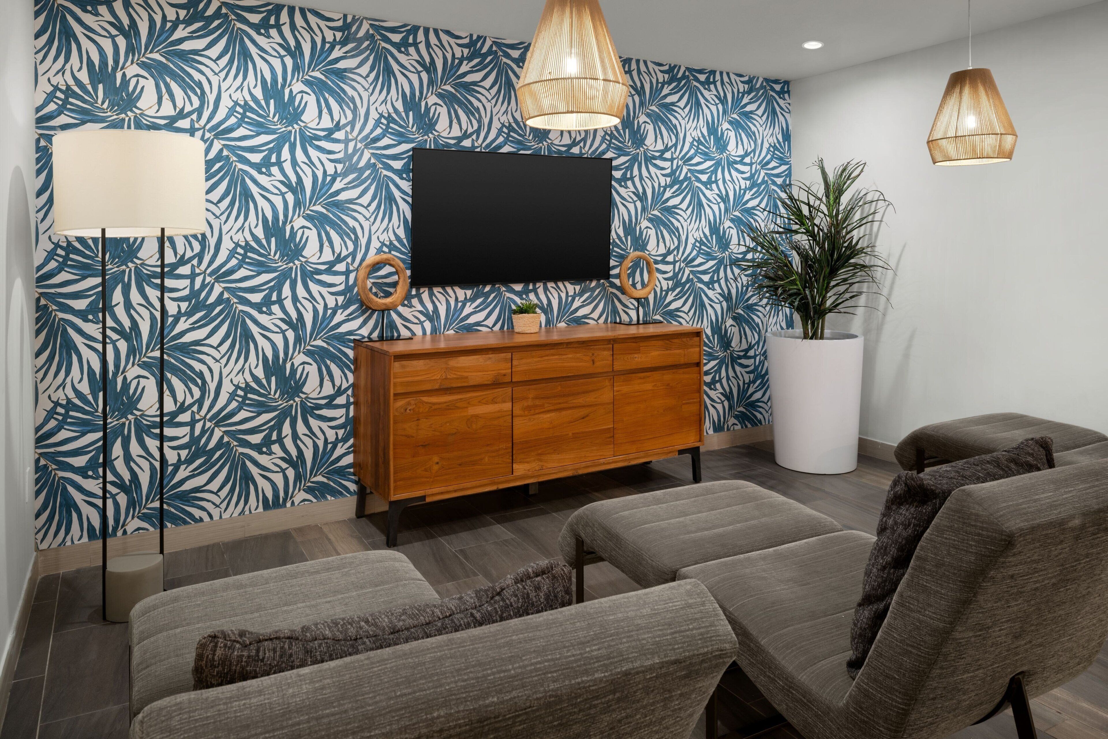 Photo - Courtyard by Marriott Nassau Downtown/Junkanoo Beach