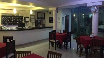 Coffee shop