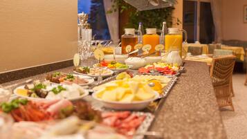 Tägliches inbegriffenes Frühstücksbuffet