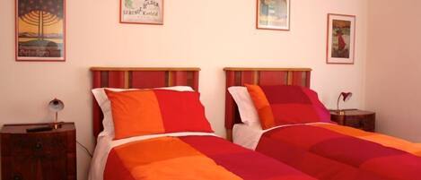 Quadruple Room, Shared Bathroom | Desk, free WiFi