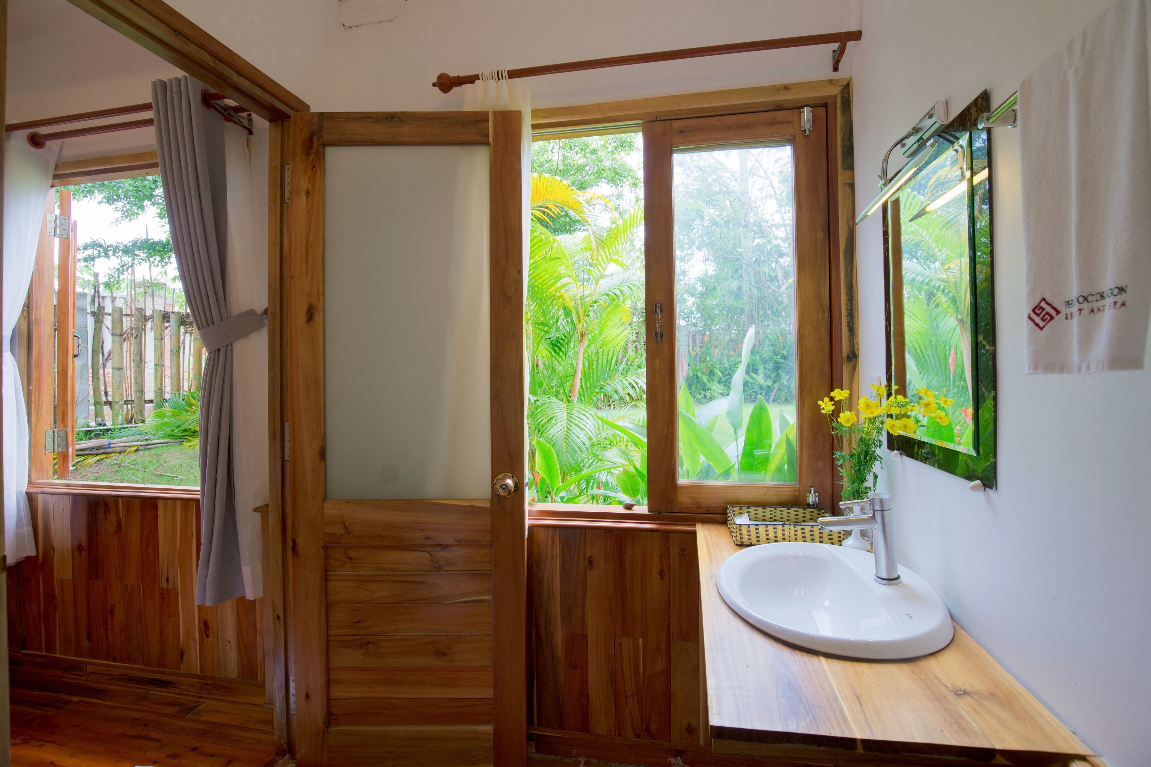 villa, 2 bedrooms | bathroom | free toiletries, hair dryer, slippers, towels