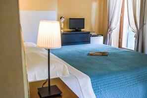 Deluxe-Doppel- oder -Zweibettzimmer, Balkon | Ausblick vom Zimmer