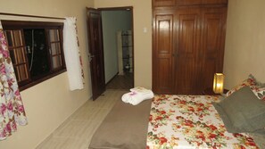 Luxury Suite | Desk, free WiFi - Charitas Inn (Niteroi)