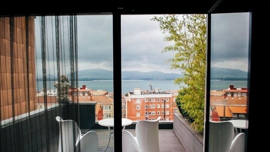 Hotel Art Santander
