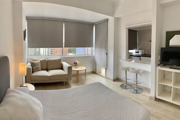 Superior Studio | Desk, blackout drapes, iron/ironing board, free WiFi