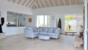 Living room - Villa Amazing (Jolly Harbour)