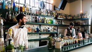 Bar (ter plaatse)
