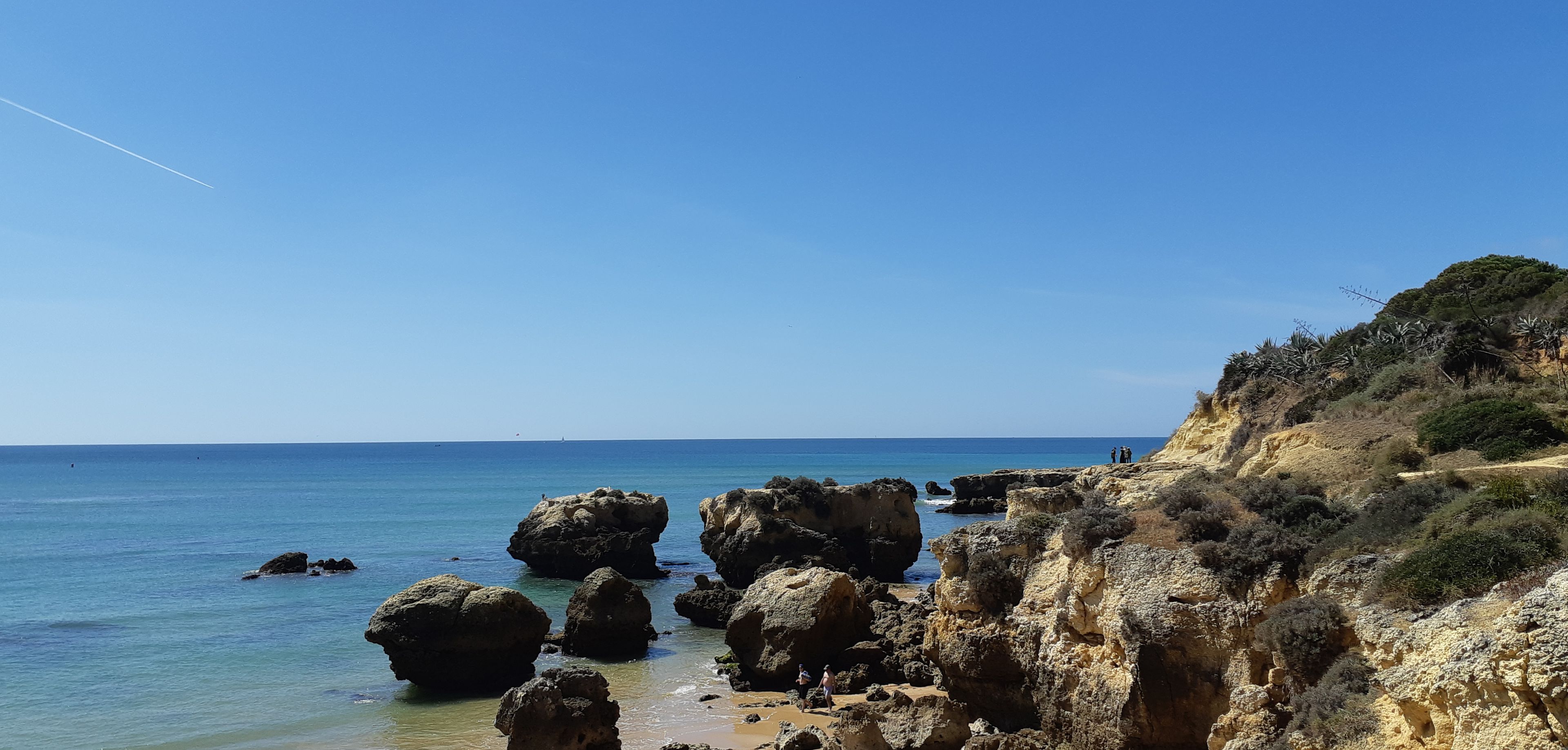 beach nearby, beach massages