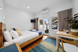 Benson House - Benson House & Benson Lodge (Benalla)