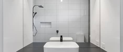 Ferienhaus (Benson) | Badezimmer