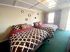 Standardzimmer, 2 Queen-Betten