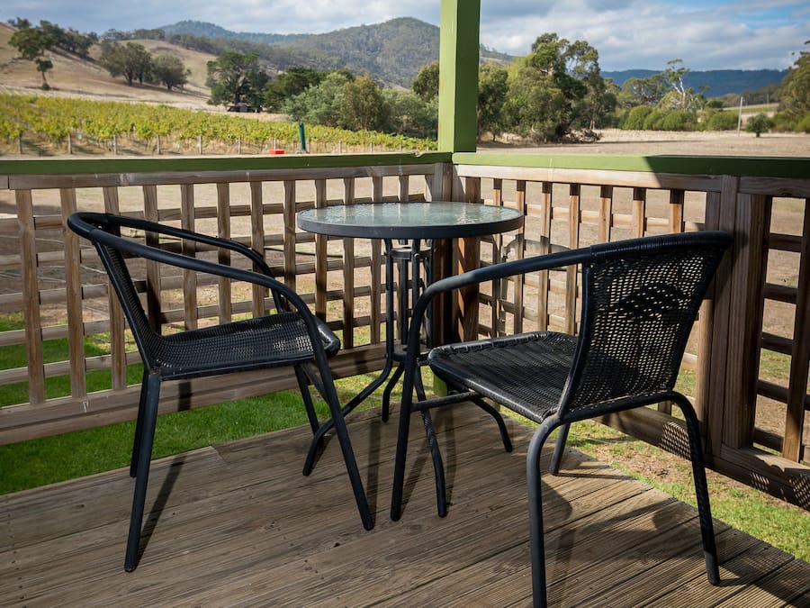 The Blue House at Mountainside Wines | Balcón