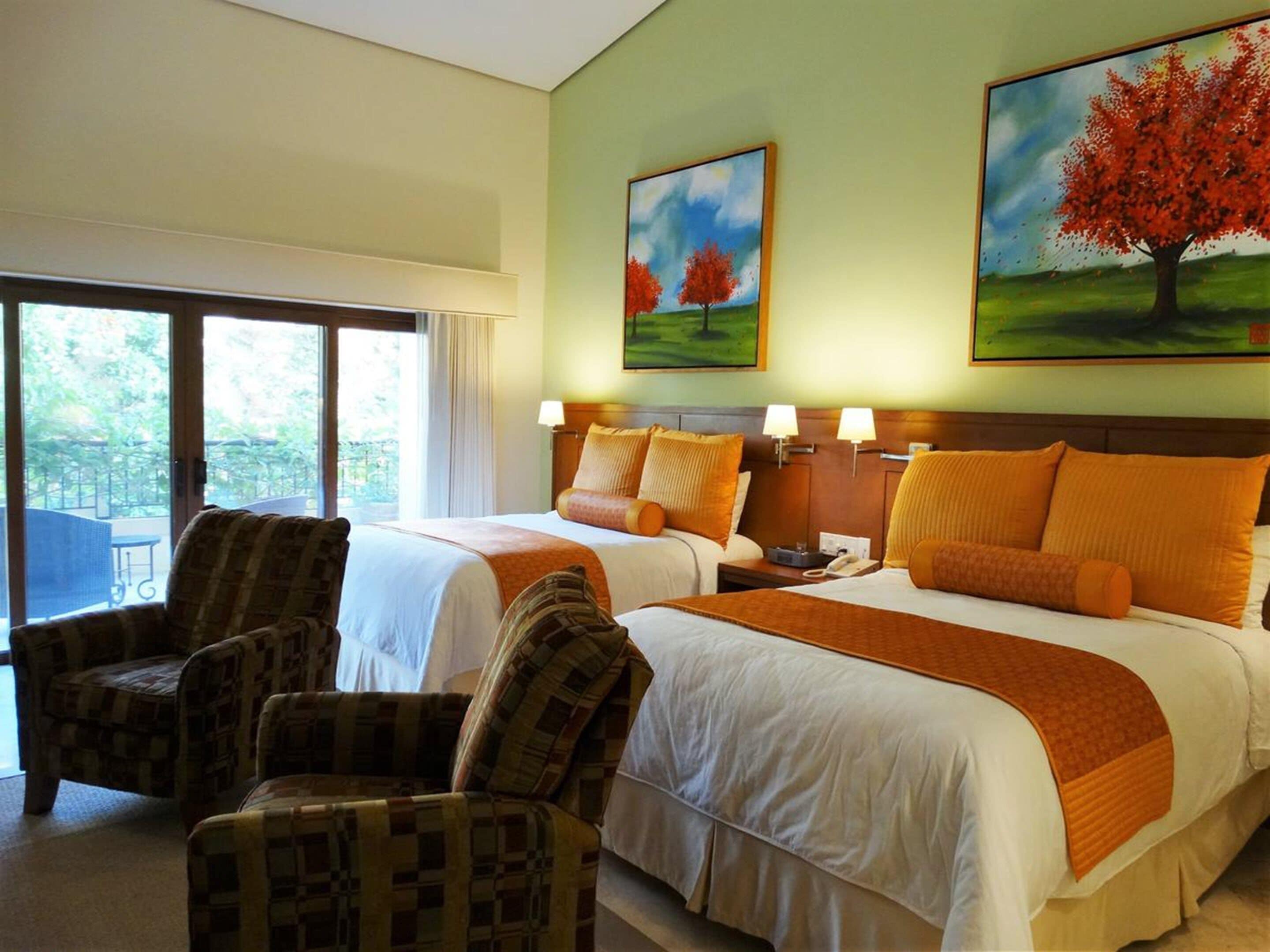 1 bedroom, frette italian sheets, premium bedding, down duvets