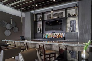 Bar (en el alojamiento)