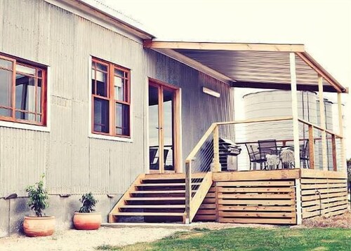 Redwing Shearer's Quarters