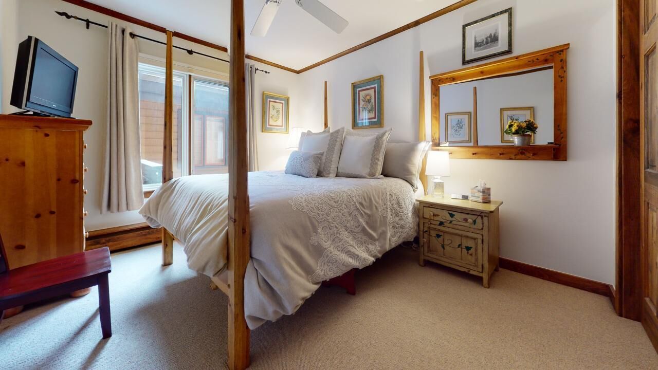 Condo, Fireplace (All Seasons B4) | 2 bedrooms, premium bedding, individually decorated