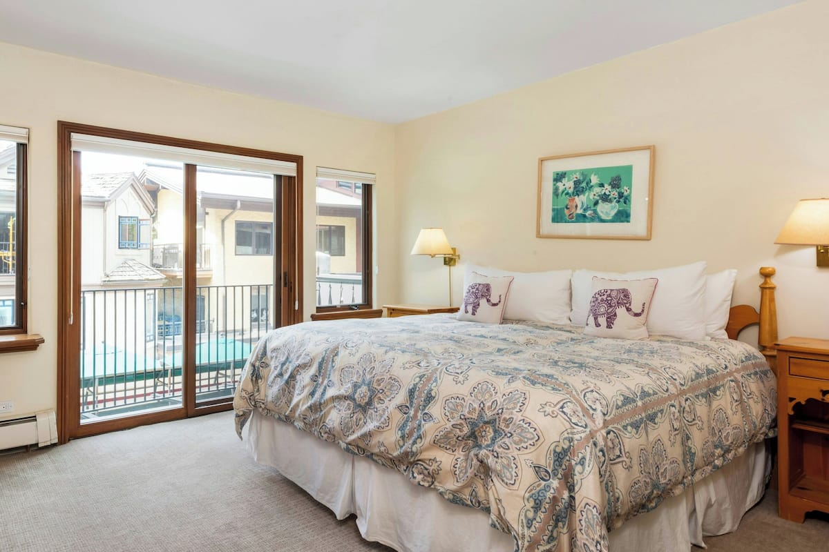 Standard Room, 3 Bedrooms | 2 bedrooms, premium bedding, individually decorated
