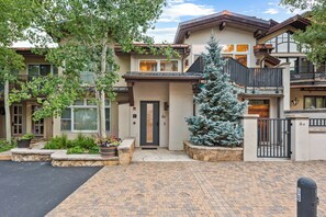 Front of property - Christiania Condos - CoralTree Residence Collection (Vail)