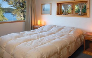 Cabana superior | Cofres nos quartos, escrivaninha, berços grátis, Wi-Fi de cortesia