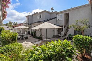 Courtyard - Ocean Park Inn (Santa Monica)