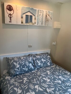 Familjestuga | Skrivbord, arbetsyta för laptop, strykjärn/strykbräda och gratis wi-fi