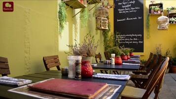 Dinner served, Belgian cuisine