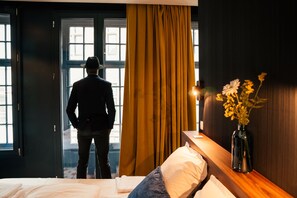 Luxe vierpersoonskamer | Uitzicht vanuit de kamer