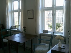 Individually furnished, laptop workspace, blackout curtains