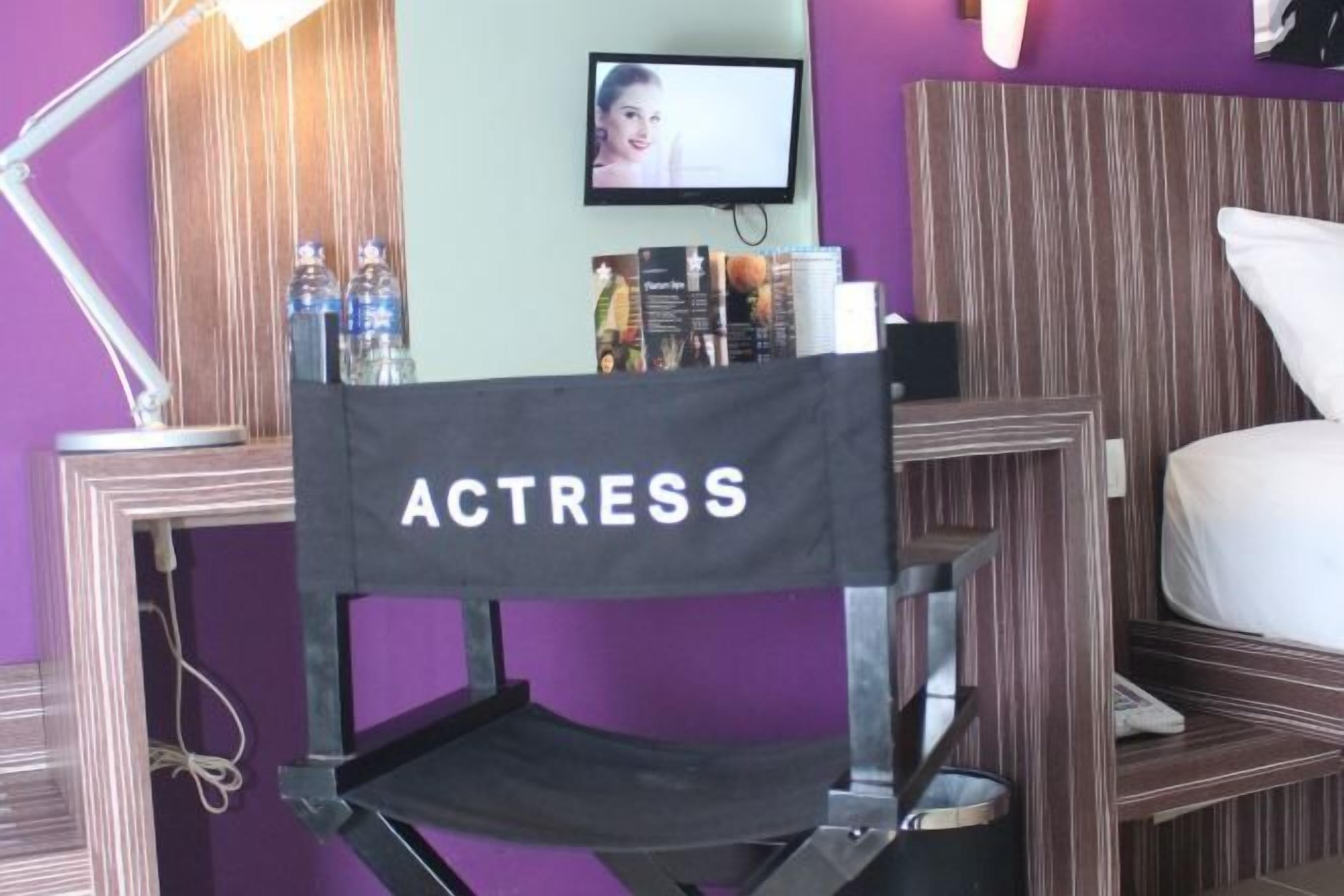 高級寢具、客房內保險箱、免費無線上網、床單