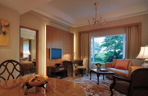 40-inch flat-screen TV with cable channels, TV