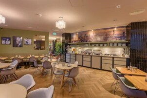 Daily buffet breakfast (EUR 17 per person)