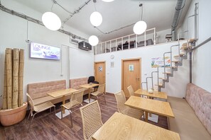 บริเวณนั่งเล่นที่ล็อบบี้