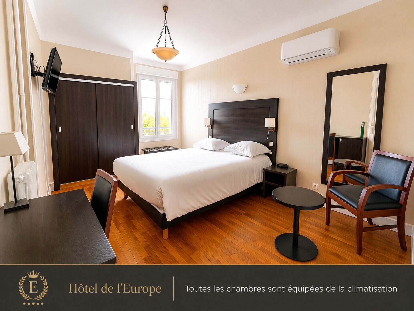 Premium bedding, Select Comfort beds, minibar, desk