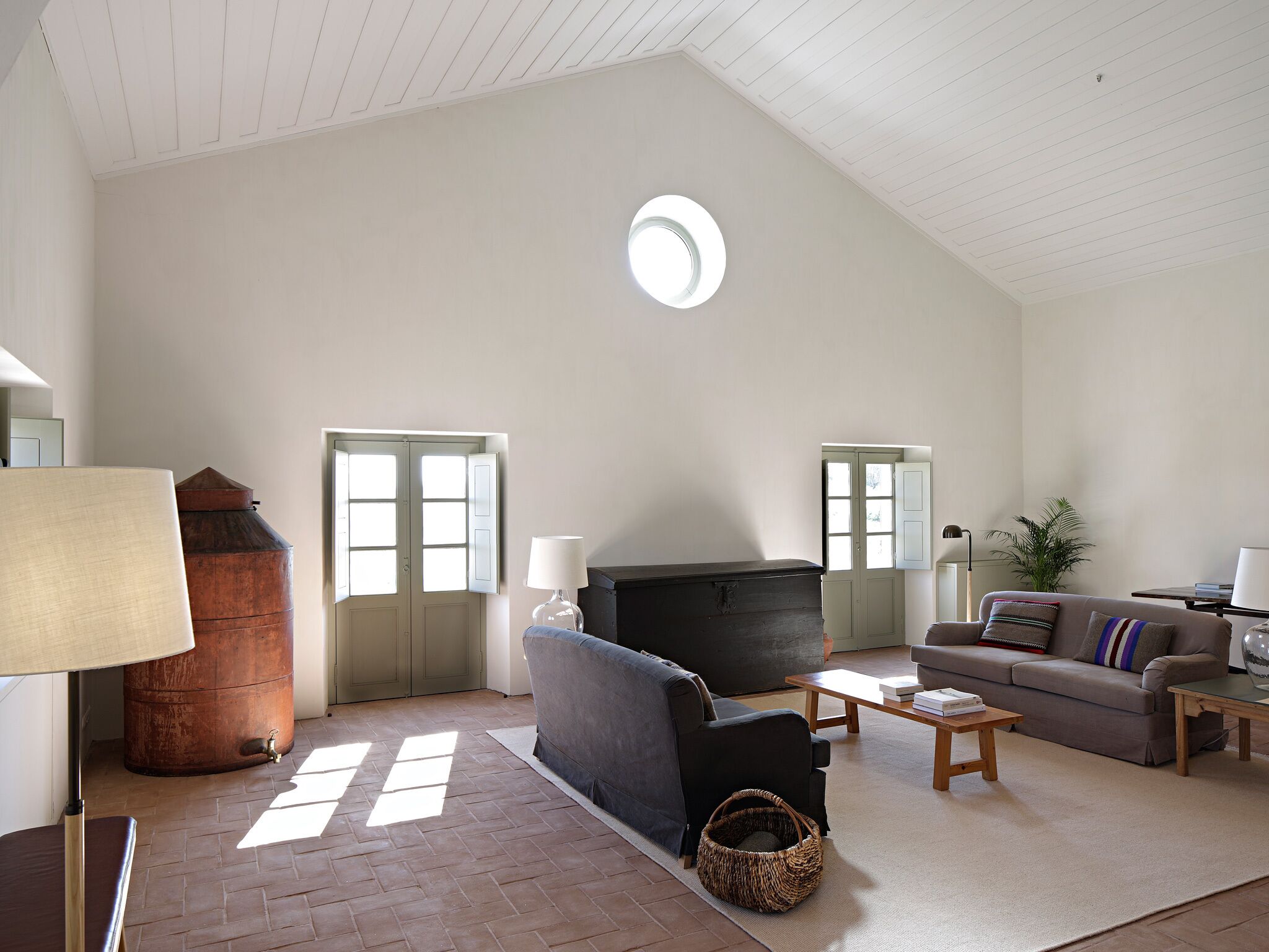 cottage, 2 bedrooms (meadow) | living area | tv