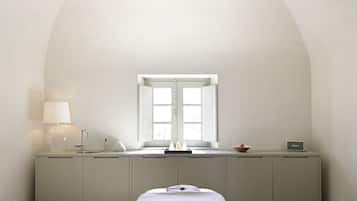 Sauna, boblebad, kropsbehandlinger, hydroterapi, graviditetsmassage
