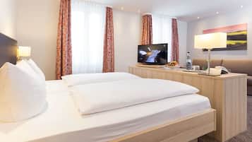 Literie hypoallergénique, couette en duvet d'oie, bureau