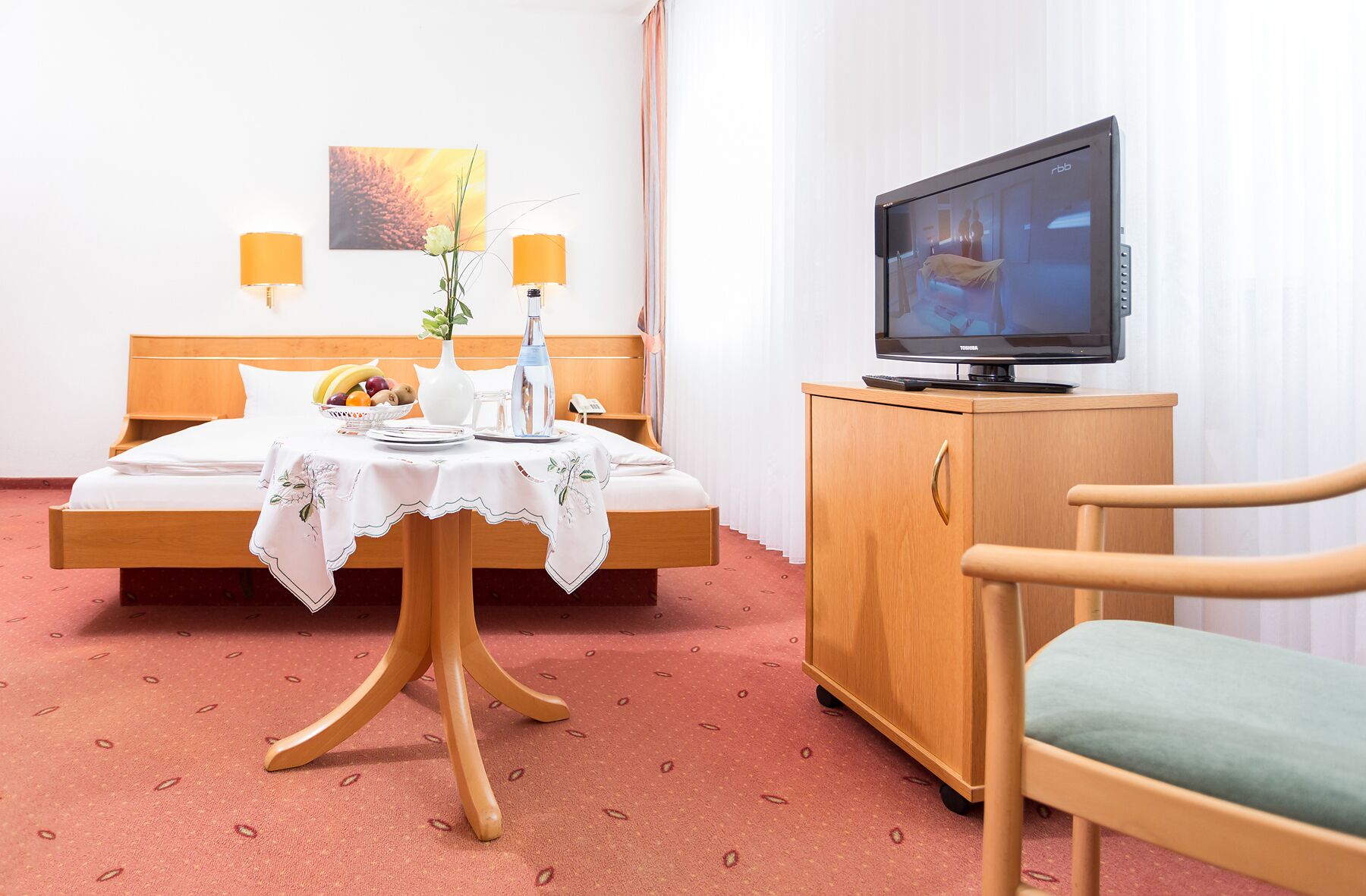 standard double room | hypo-allergenic bedding, down duvets, desk, laptop workspace