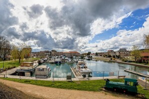 Pool - ABC Hôtel (Toul)