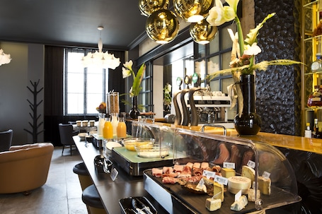 Bufé. Empreinte Hôtel & Spa