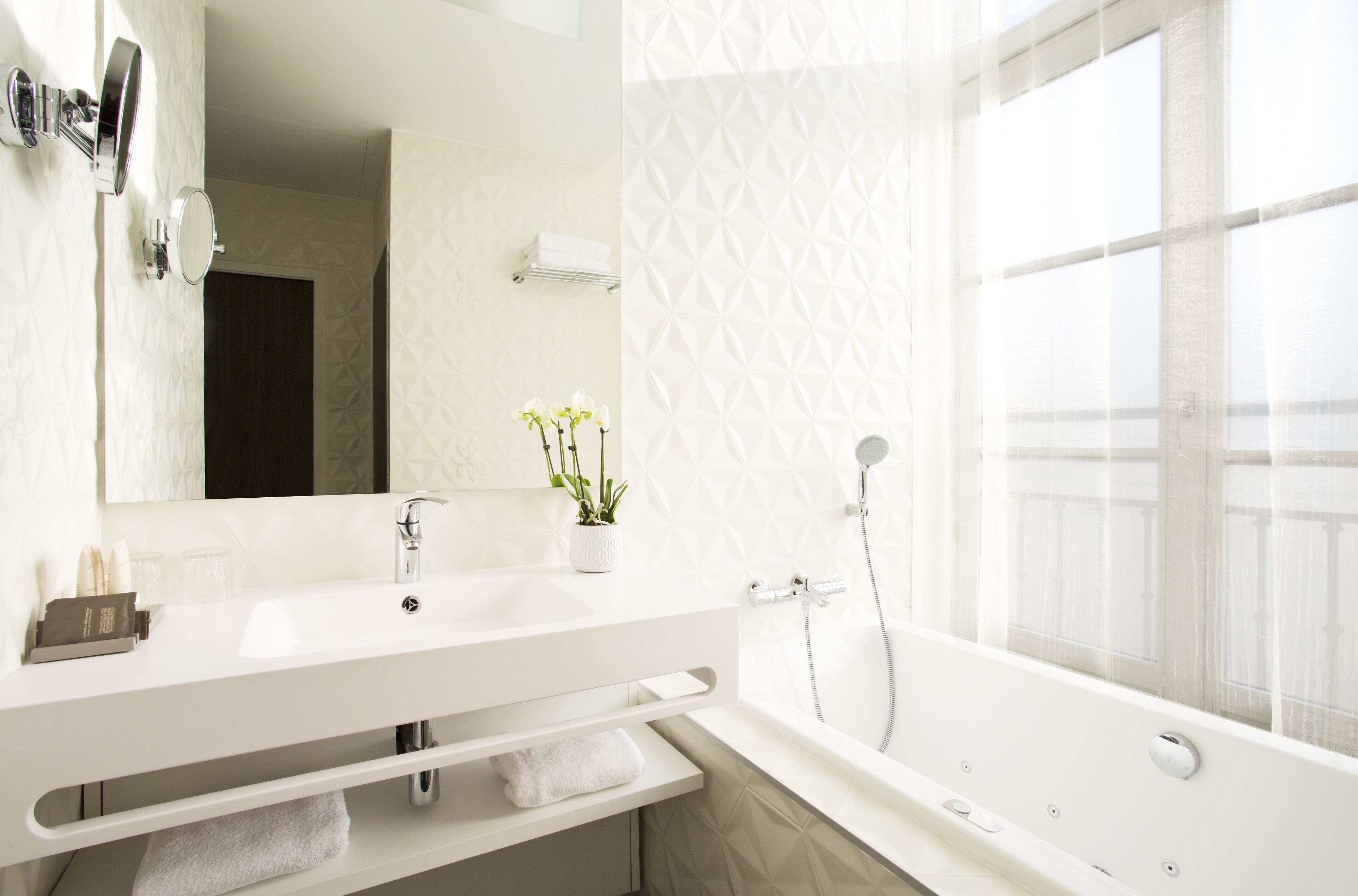 مغطس خاص في السبا