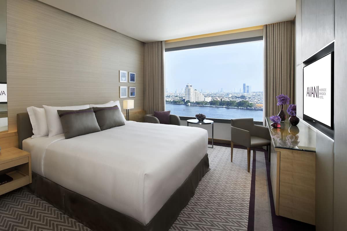 1 bedroom, premium bedding, pillowtop beds, minibar